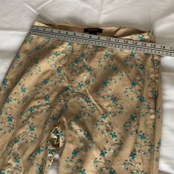 Women’s Karen Kane instyle size 8 capris - Picture 5 of 10